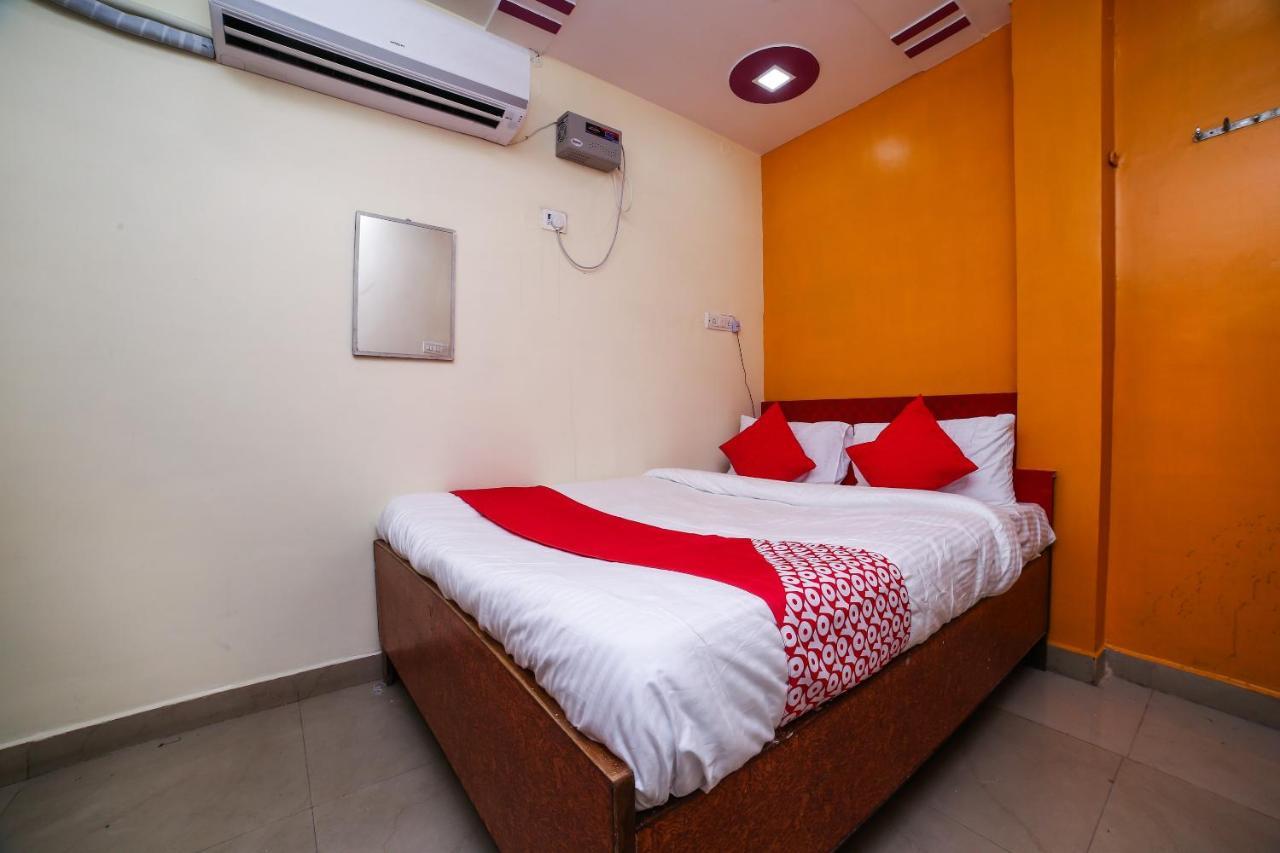 Hotel Shiv Mahima Inn By Wb Inn Αλλαχαμπάντ Εξωτερικό φωτογραφία