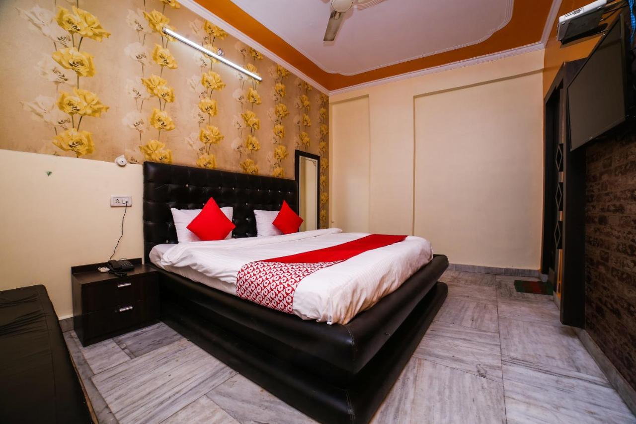 Hotel Shiv Mahima Inn By Wb Inn Αλλαχαμπάντ Εξωτερικό φωτογραφία