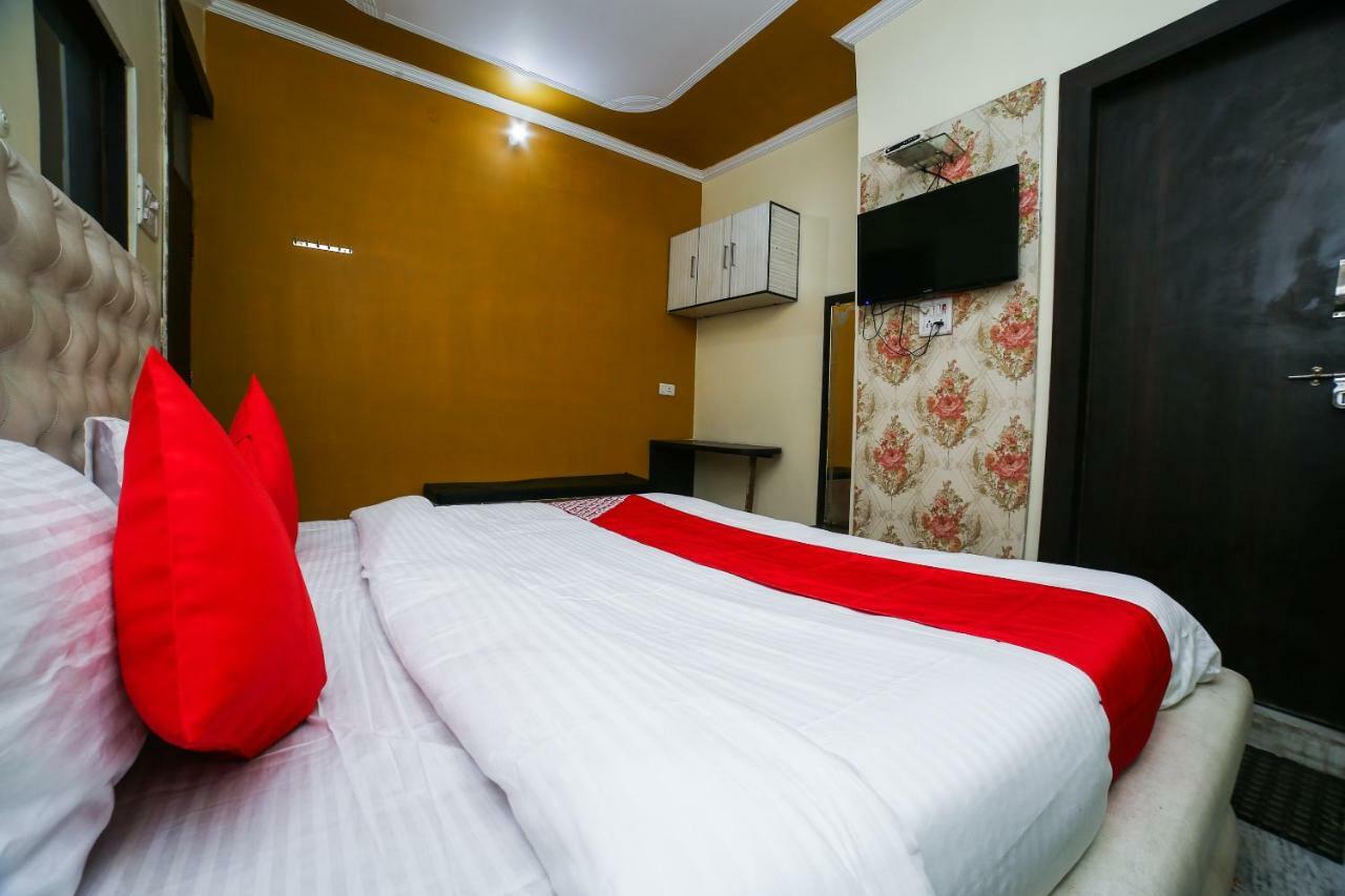 Hotel Shiv Mahima Inn By Wb Inn Αλλαχαμπάντ Εξωτερικό φωτογραφία