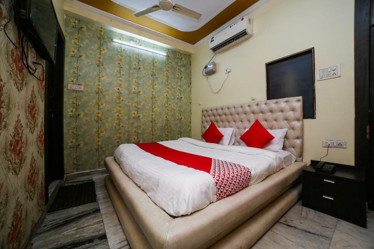Hotel Shiv Mahima Inn By Wb Inn Αλλαχαμπάντ Εξωτερικό φωτογραφία