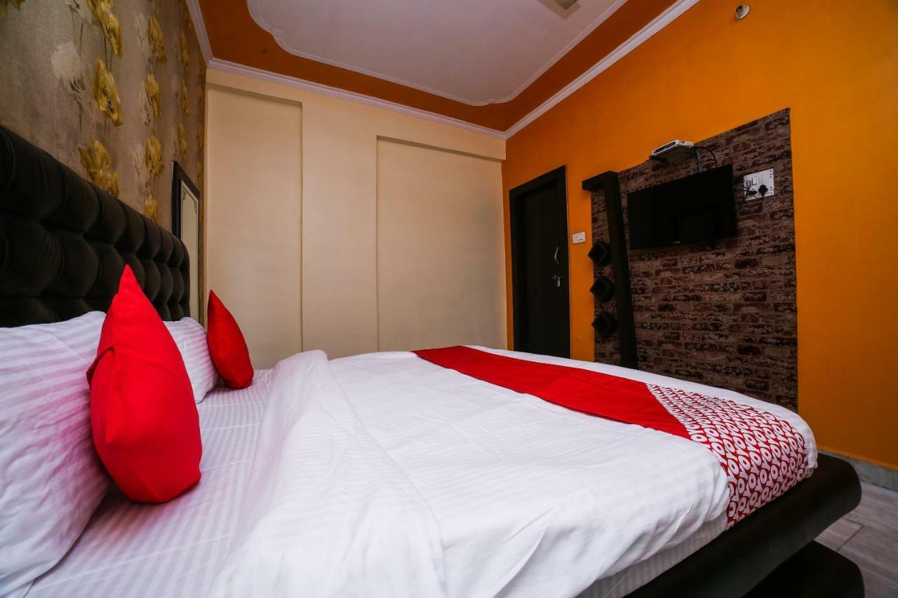 Hotel Shiv Mahima Inn By Wb Inn Αλλαχαμπάντ Εξωτερικό φωτογραφία