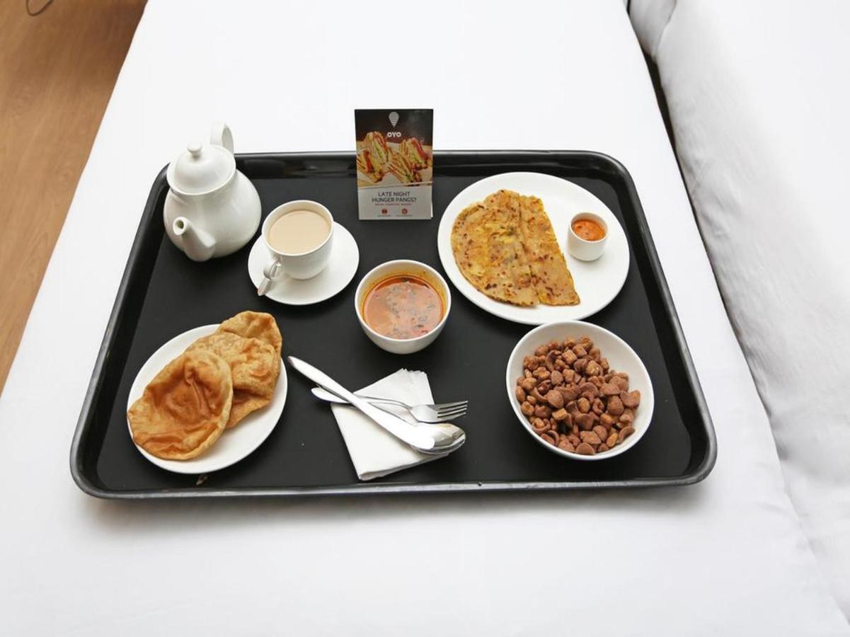 Hotel Shiv Mahima Inn By Wb Inn Αλλαχαμπάντ Εξωτερικό φωτογραφία